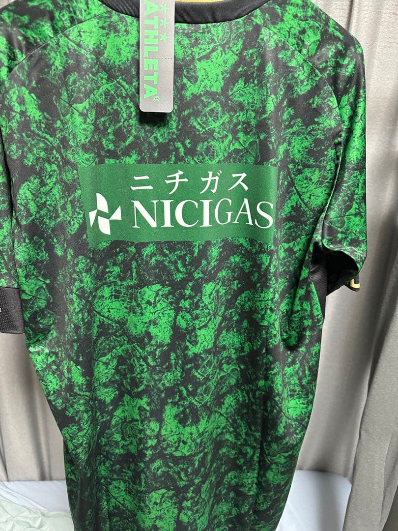 【新品未使用】 2025 東京ヴェルディ 選手着用モデルプラクティスシャツ　O