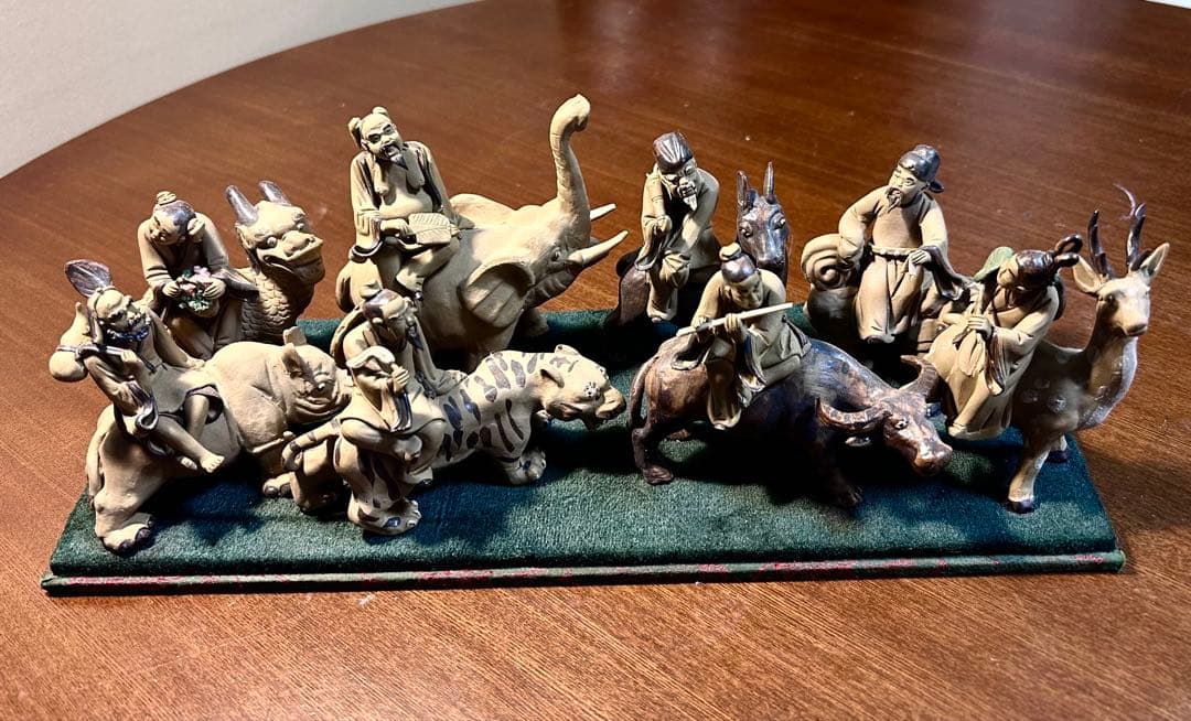 中国美術　工芸品 石湾人形　神獣八仙　(大)