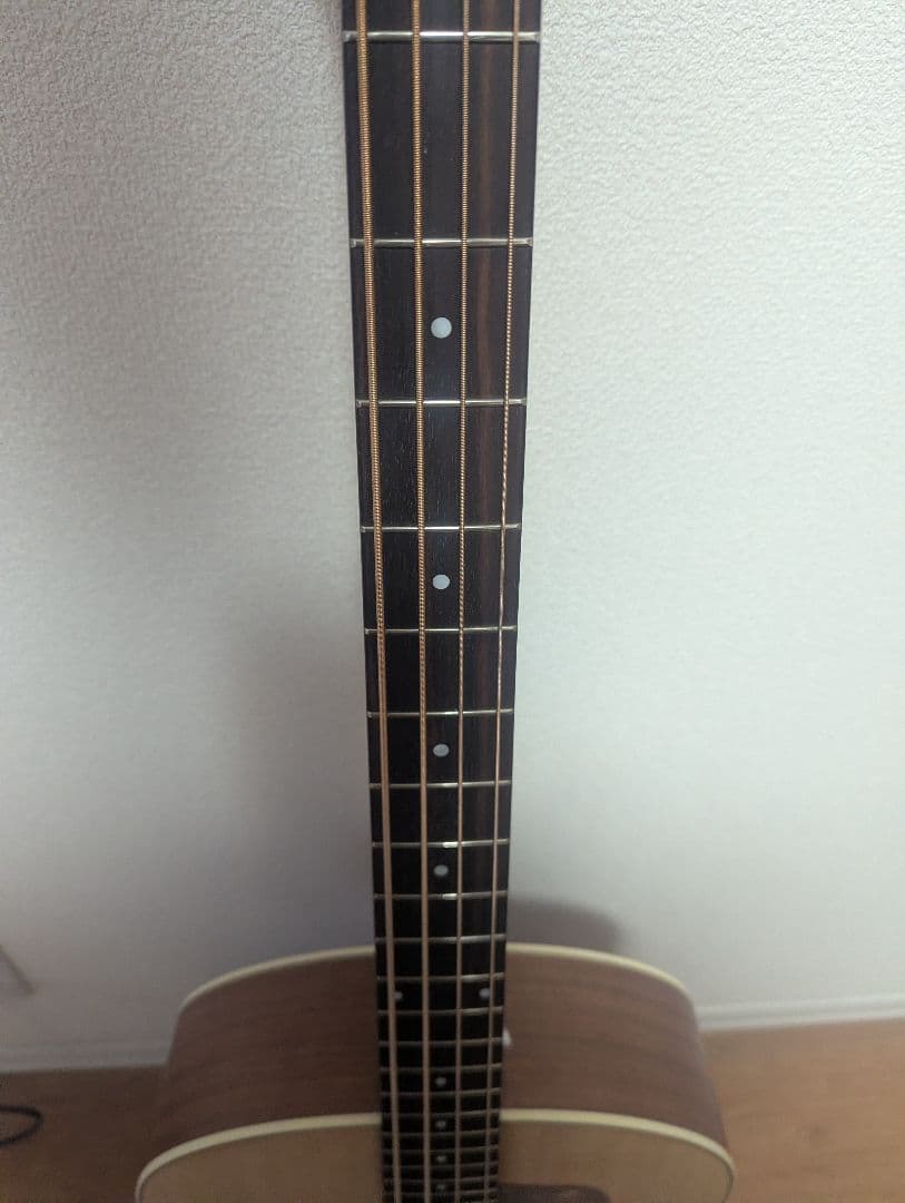 京都市内手渡し希望。GUILD アコースティックベース 4弦