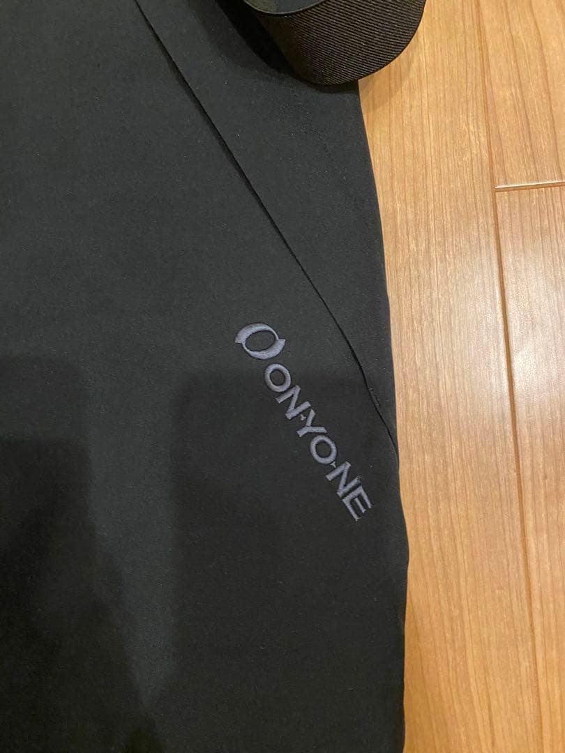 ON-YO-NE オンヨネ スキーウェア パンツ : ブラック Mサイズ