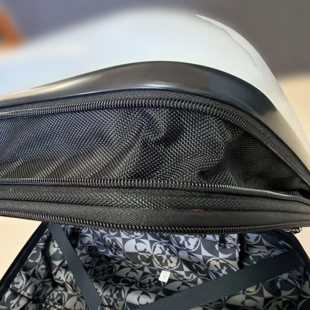 AMERICAN TOURISTER ストームトルーパー キャリーケース　小型