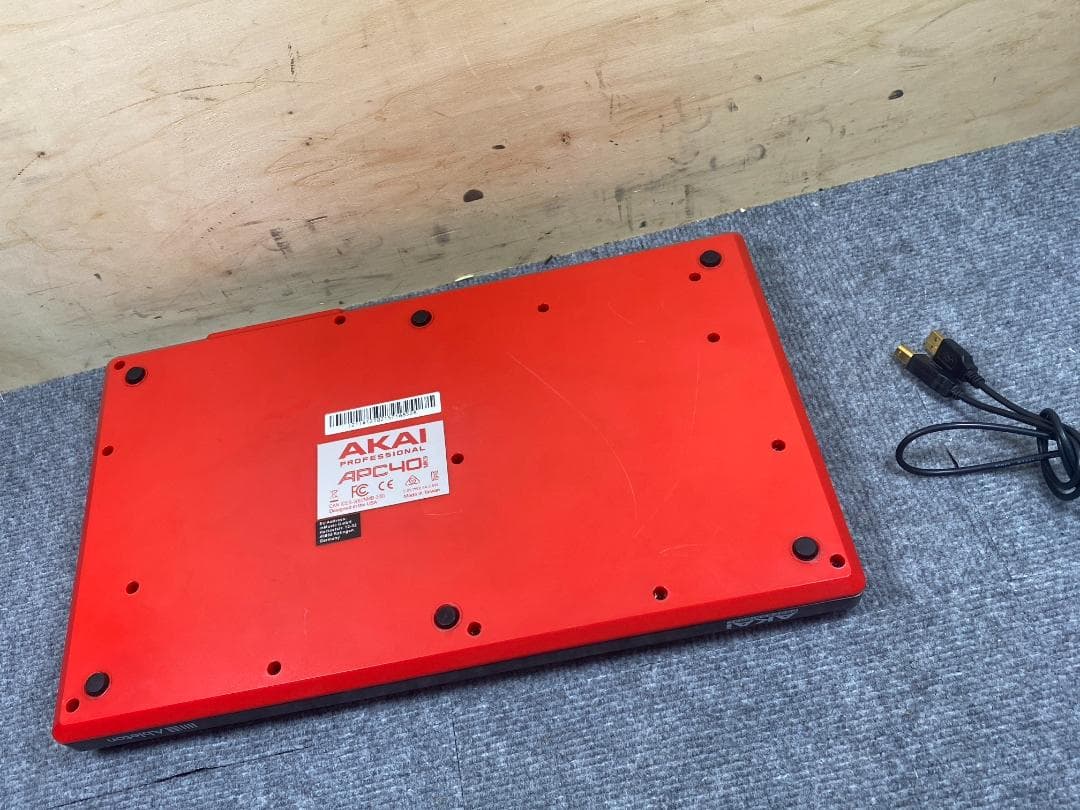 AKAI MPC40 mk2 midiコントロール pad