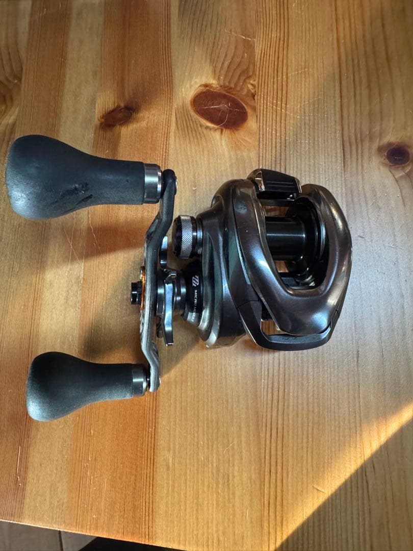 メタニウムDC HG スタジオコンポジットハンドル