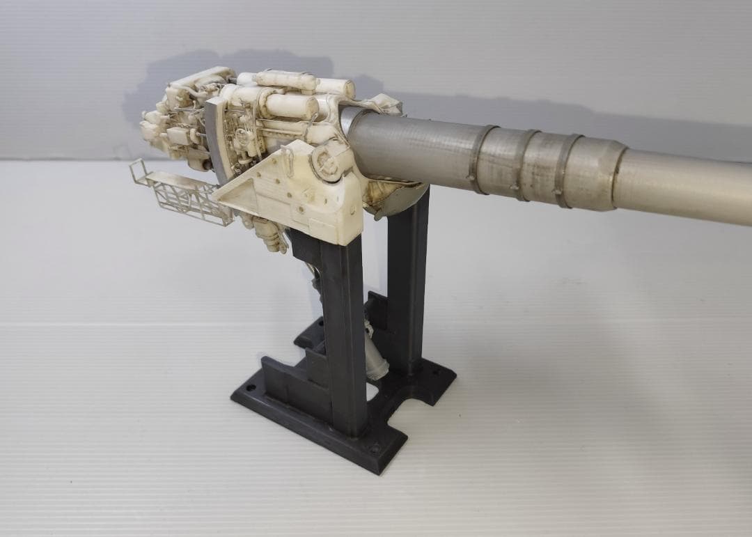 戦艦大和　46cm主砲組み立てキット(1/48スケール)　右砲