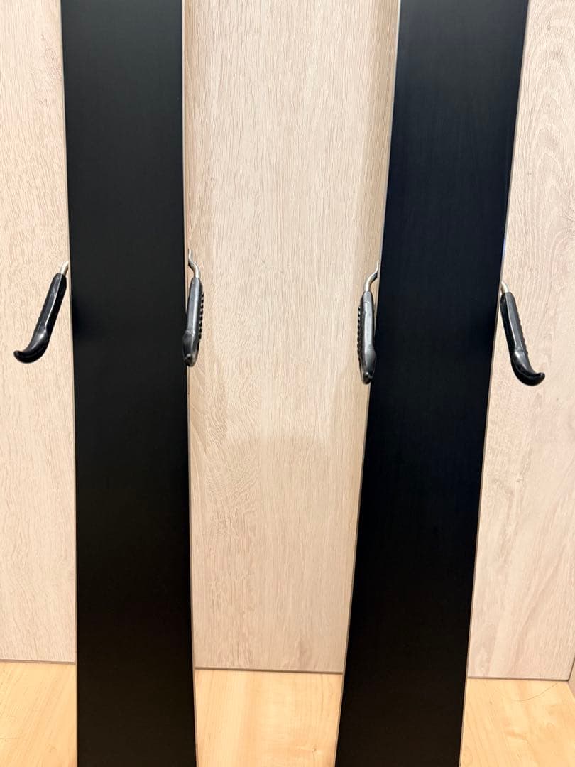 スキー ATOMIC REDSTER Q9.8 + X 12 GW