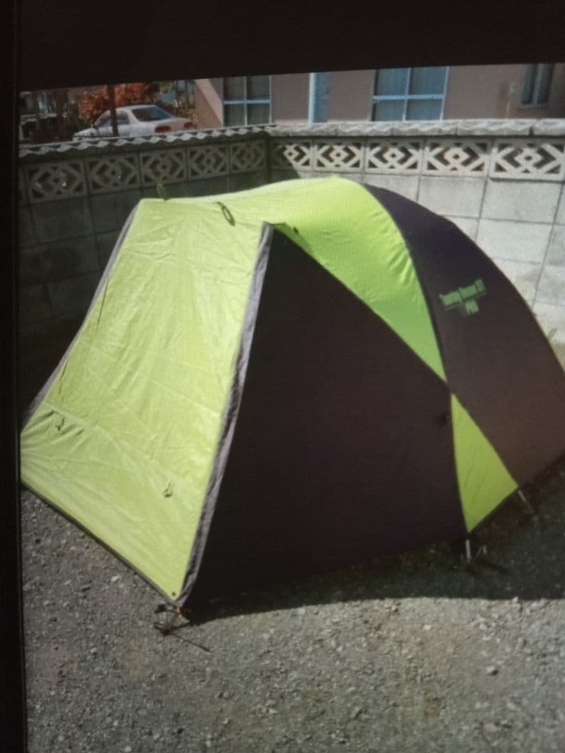 ソロキャンプにオススメ　4点セットです　テントにチェア、テーブル等