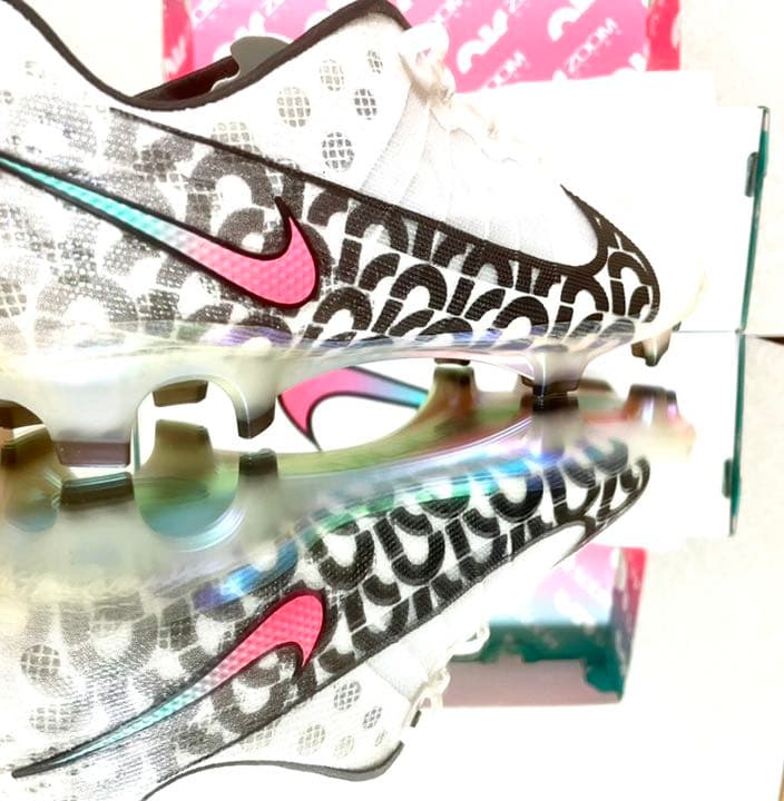 【1000足限定 ナイキ マーキュリアル エア ズーム ウルトラ SE FG 】