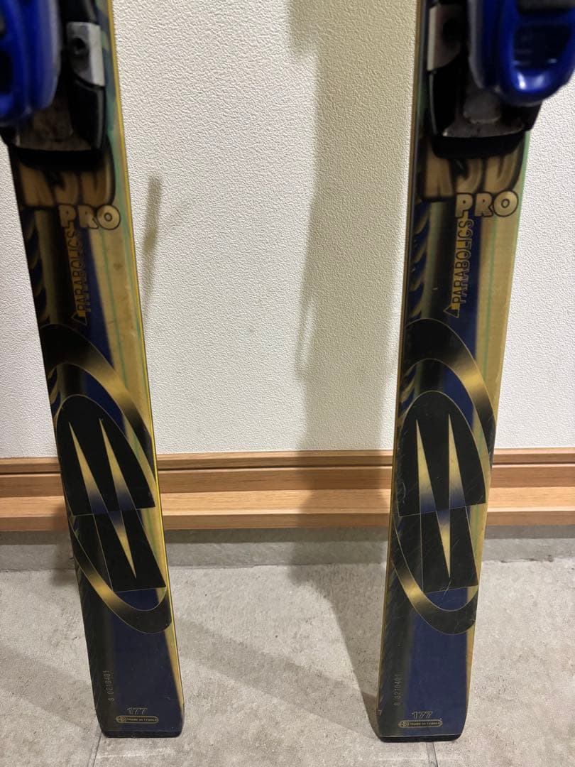 ROSSIGNOL スキー板　ビンディング付き