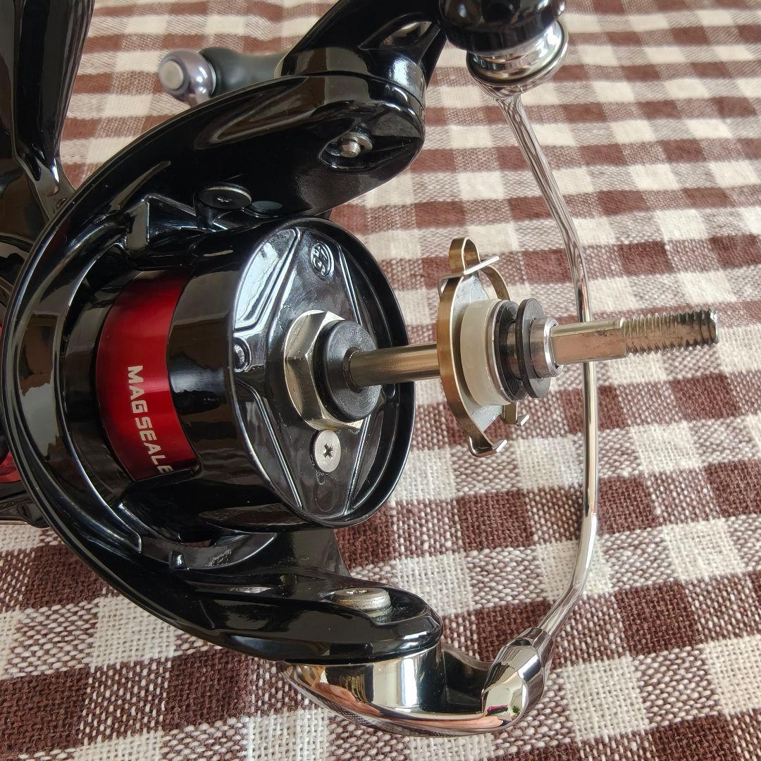 【BB追加】ダイワ(DAIWA) スピニングリール 23月下美人 LT2000S