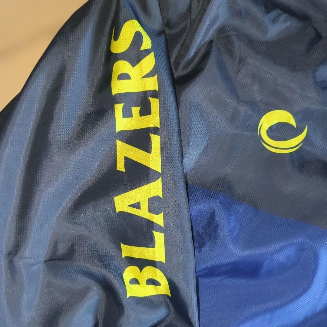 激レア 堺ブレイザーズ ウインドブレーカー バレーボール SVリーグ 国体