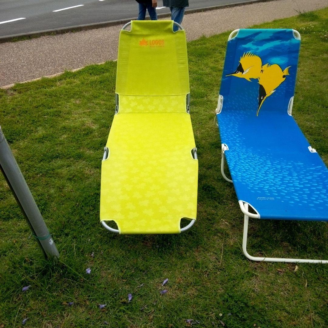 サマーベッド1個、椅子1個