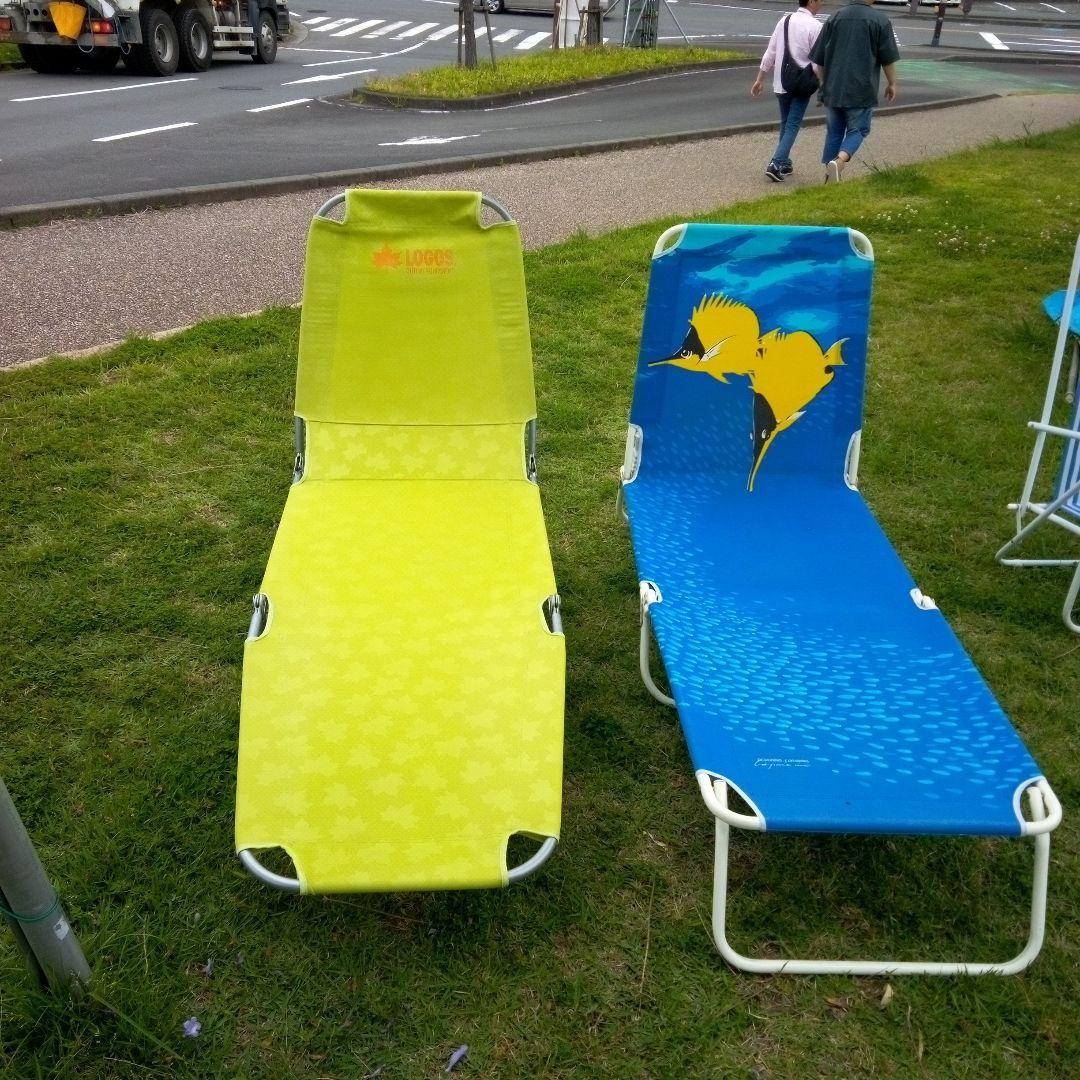 サマーベッド1個、椅子1個