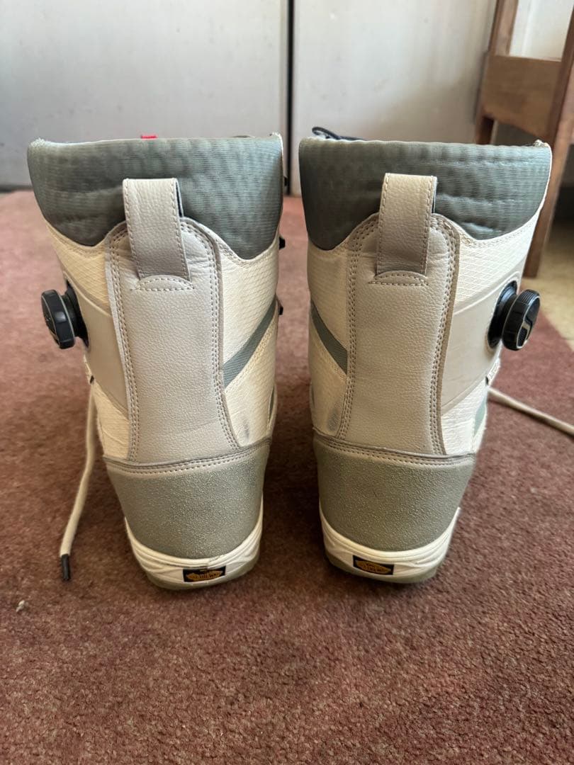 VANS INVADO PRO スノーボードブーツ