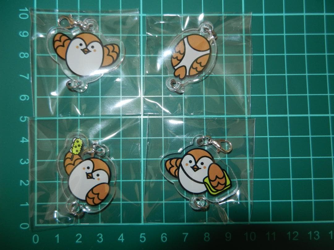 イクスカすずめ ボールチェーン マスコット ぬいぐるみ アクリルチャーム