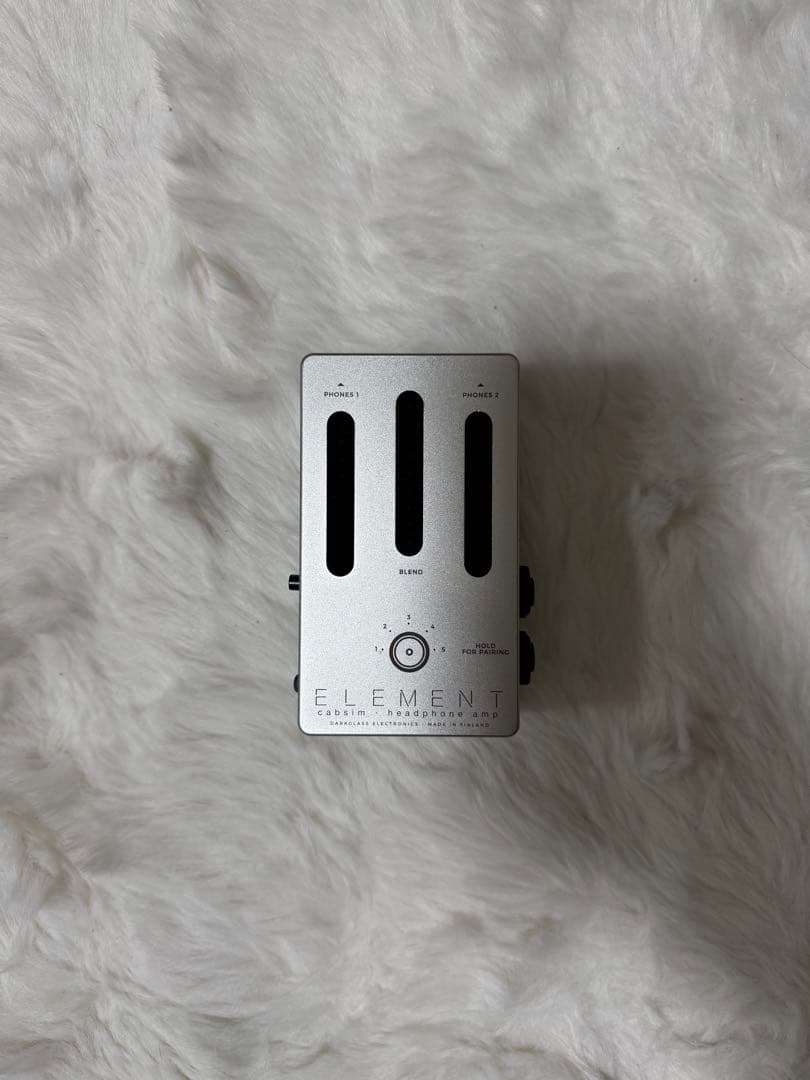 ベース Darkglass ELEMENT