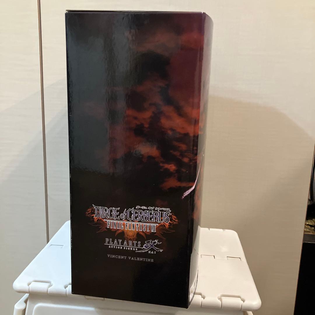 ゲームキャラクター DIRGE OF CERBERUS Vincent Valentine
