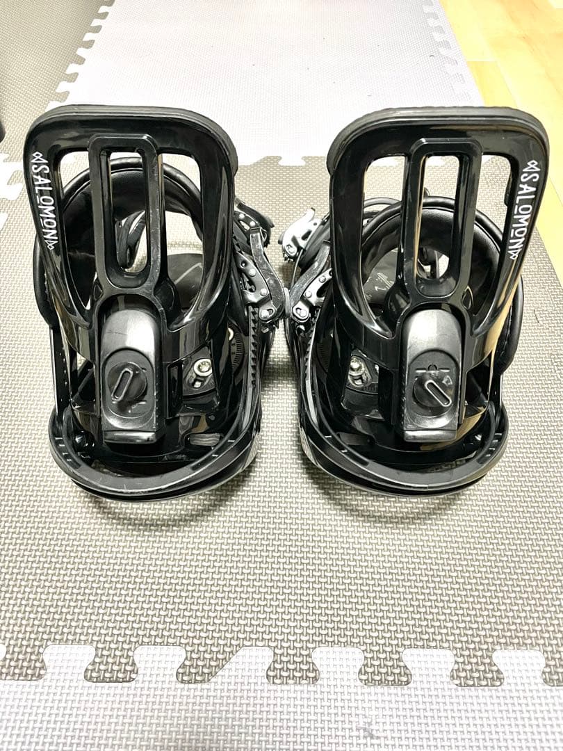 Salomon スノーボード　ビンディング ブラック
