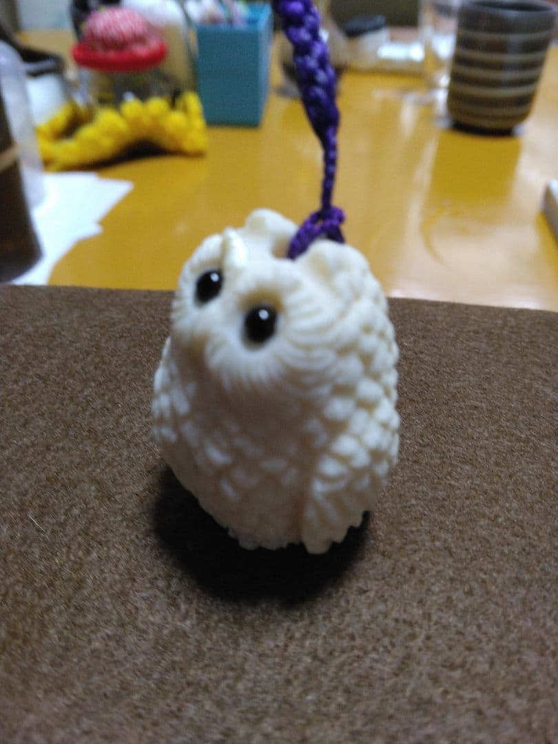 天然素材牙彫刻フクロウ根付け新品☆☆☆＊