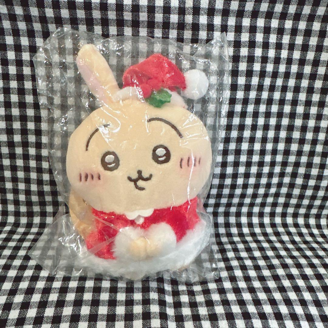 ちいかわ　サンタさんだ！持ちますマスコット　うさぎ