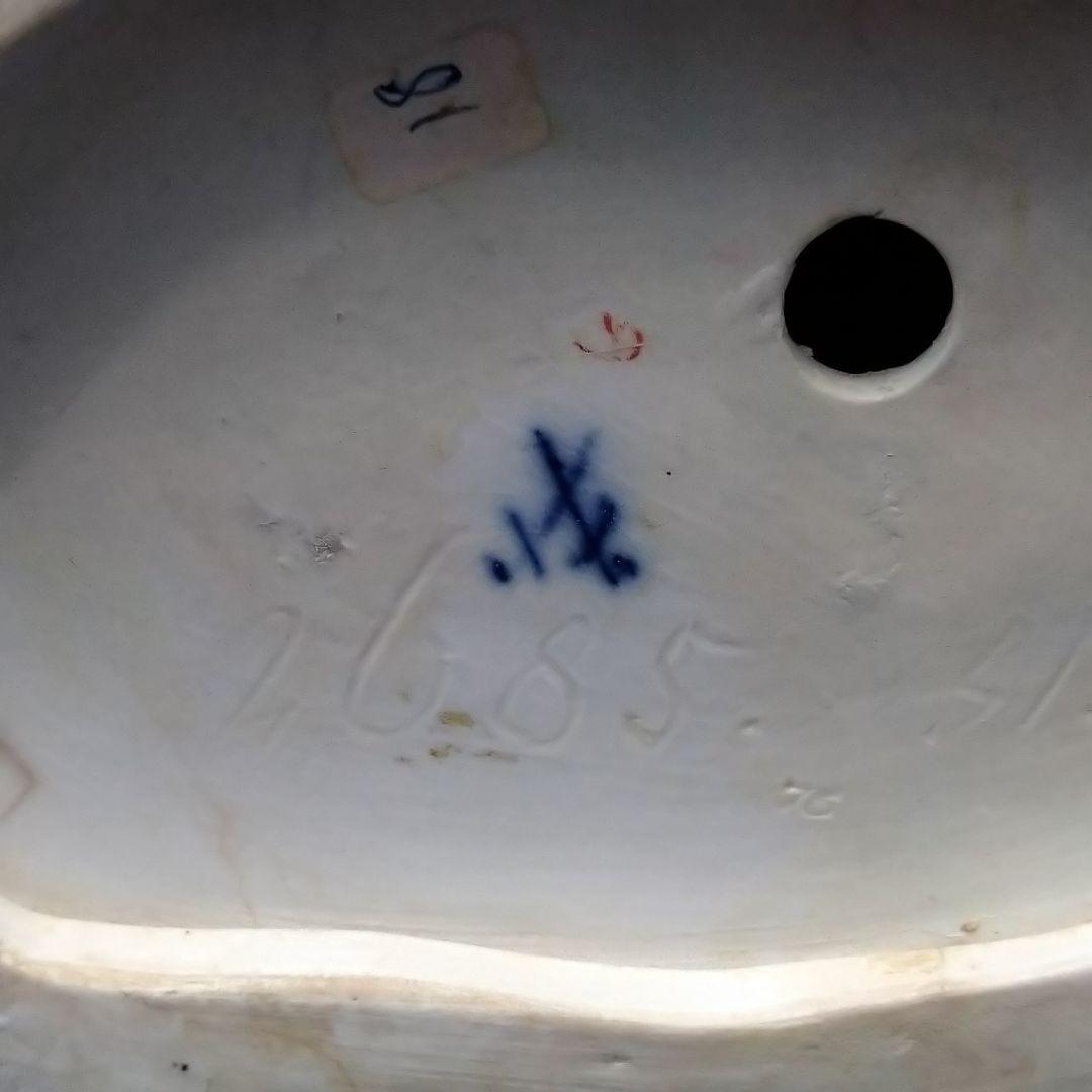 ✤1924年以前マイセン（Meissen）『糸を紡ぐ女性』