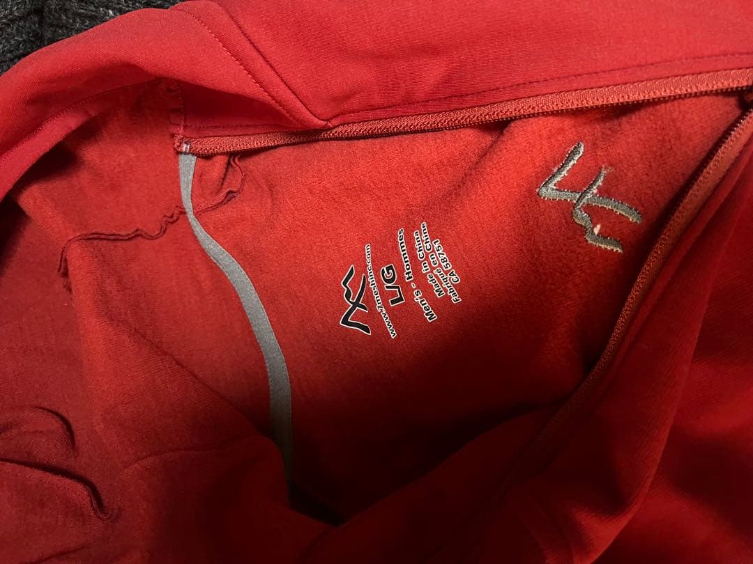 7mesh セブンメッシュ　パーカー　赤　L