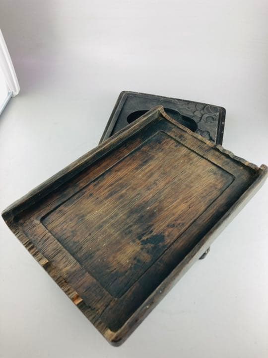 中国　中古硯　清代　火捺紋采端硯