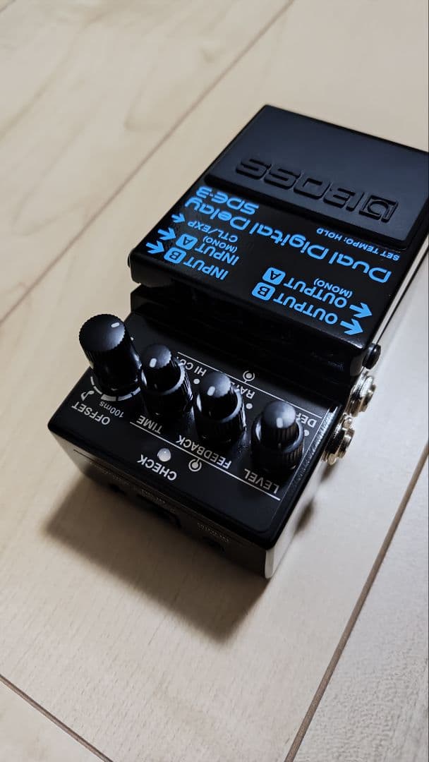 ギター BOSS SDE-3 dual digital delay