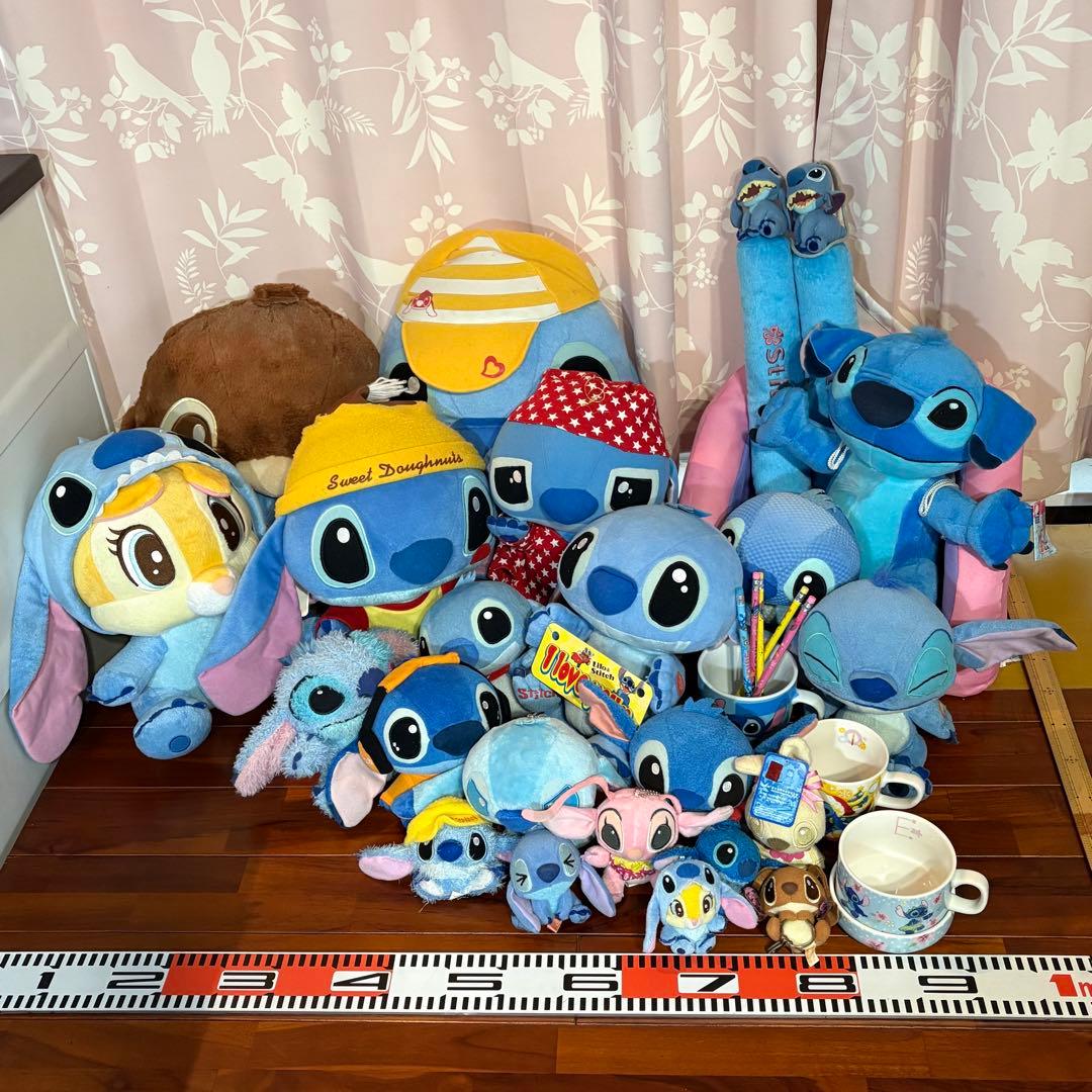 【まとめ売り】ディズニー　スティッチ　ぬいぐるみ　グッズ　(8-028)
