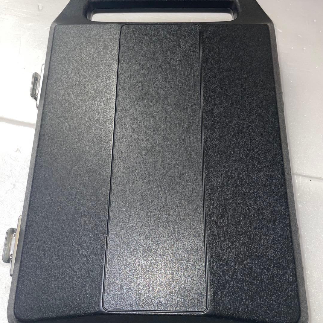 クラリネット本体　ケース付き