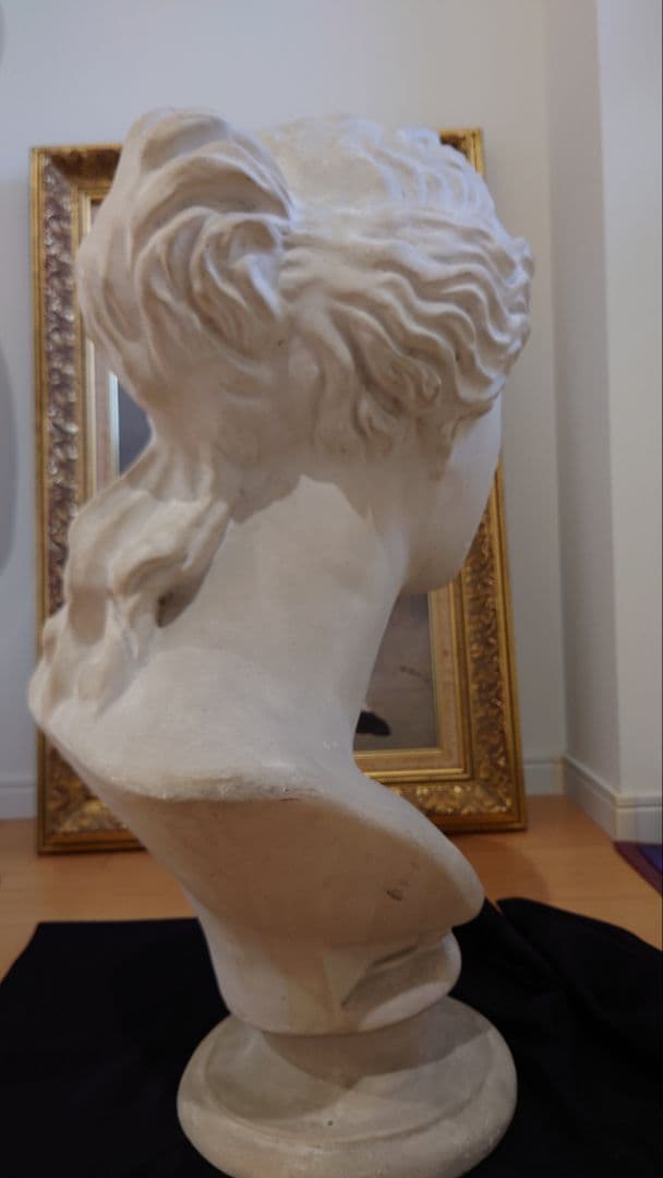【中古品】石膏像　ミロのビーナス　胸像　訳あり　デッサン　スタジオ　オブジェ