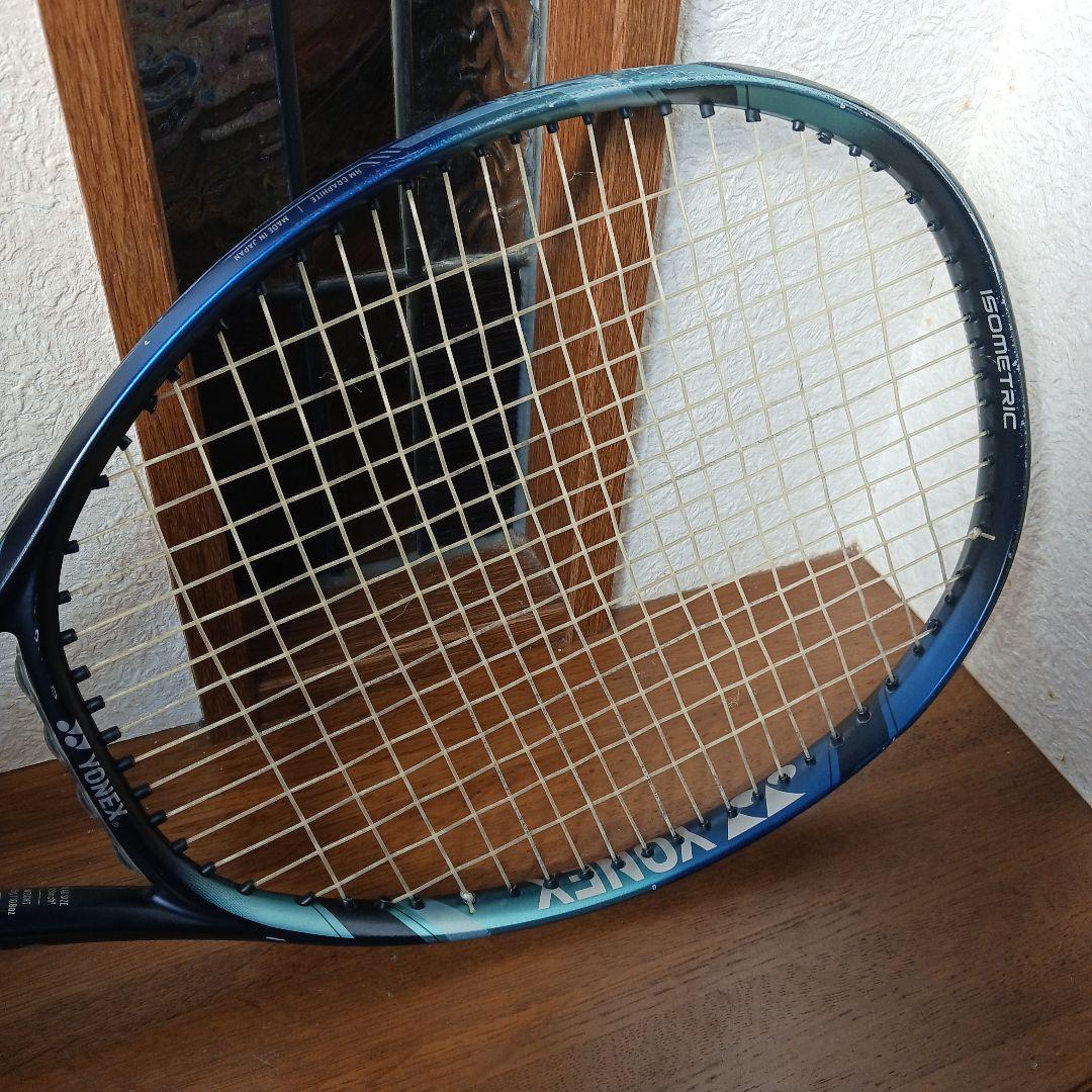 YONEX EZONE2022モデルISOMETRICラケット