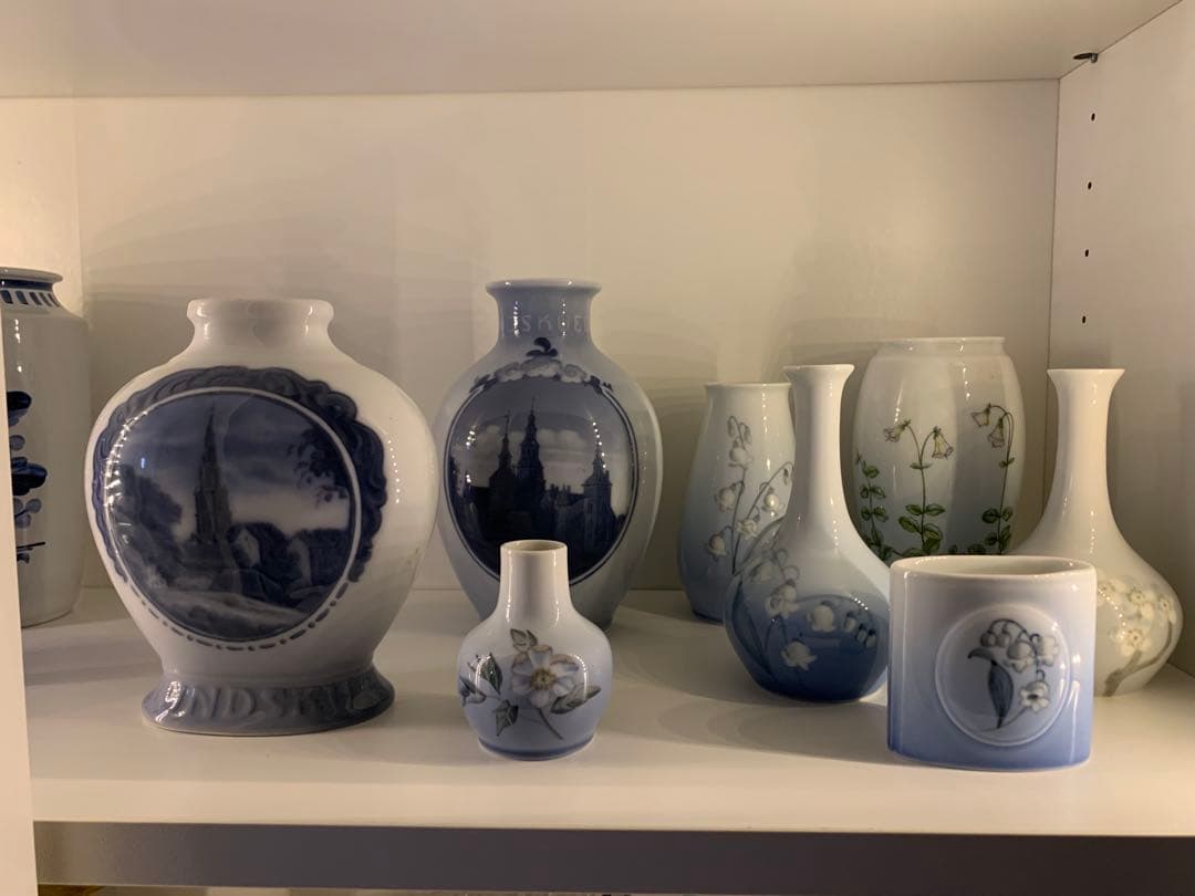 ロイヤルコペンハーゲン　1926年アンティークのローゼンボー城が描かれた花瓶！