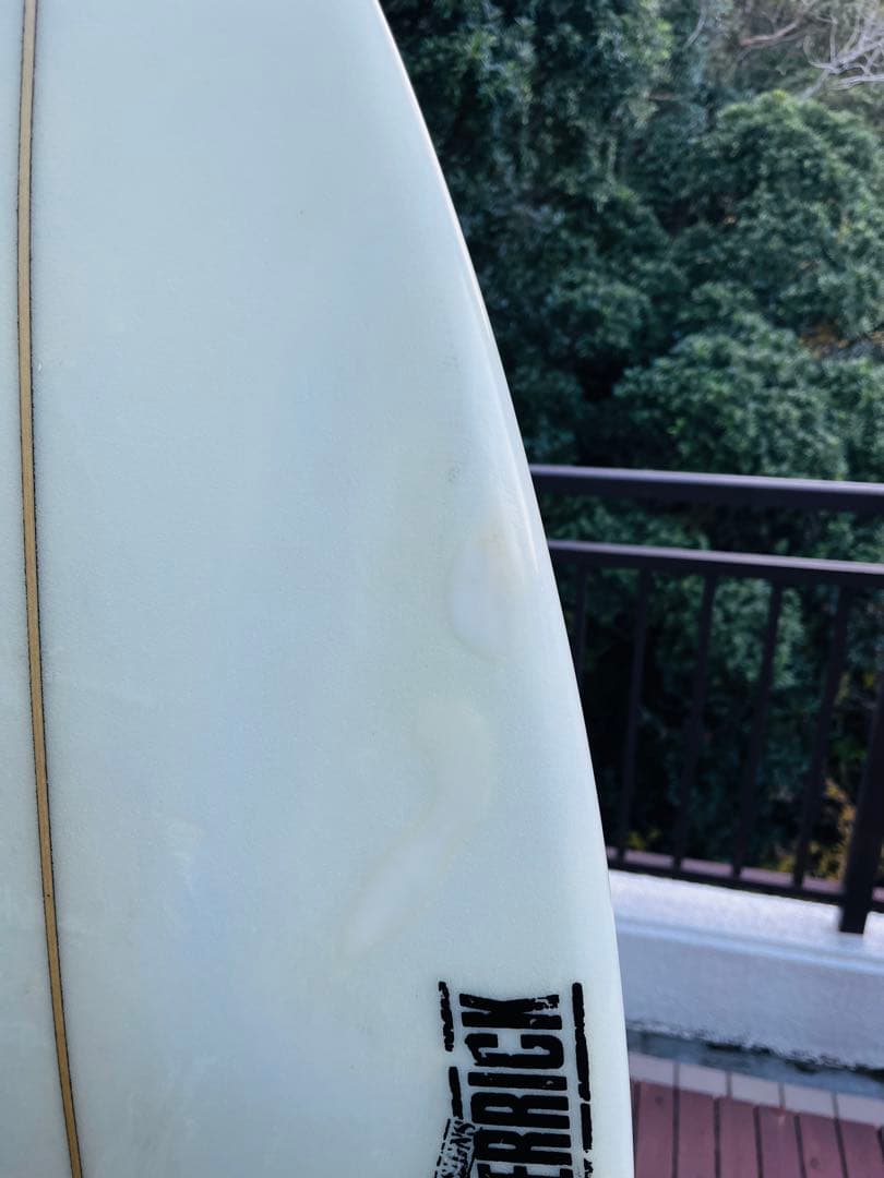 アルメリック　#4 ショートボード ホワイト