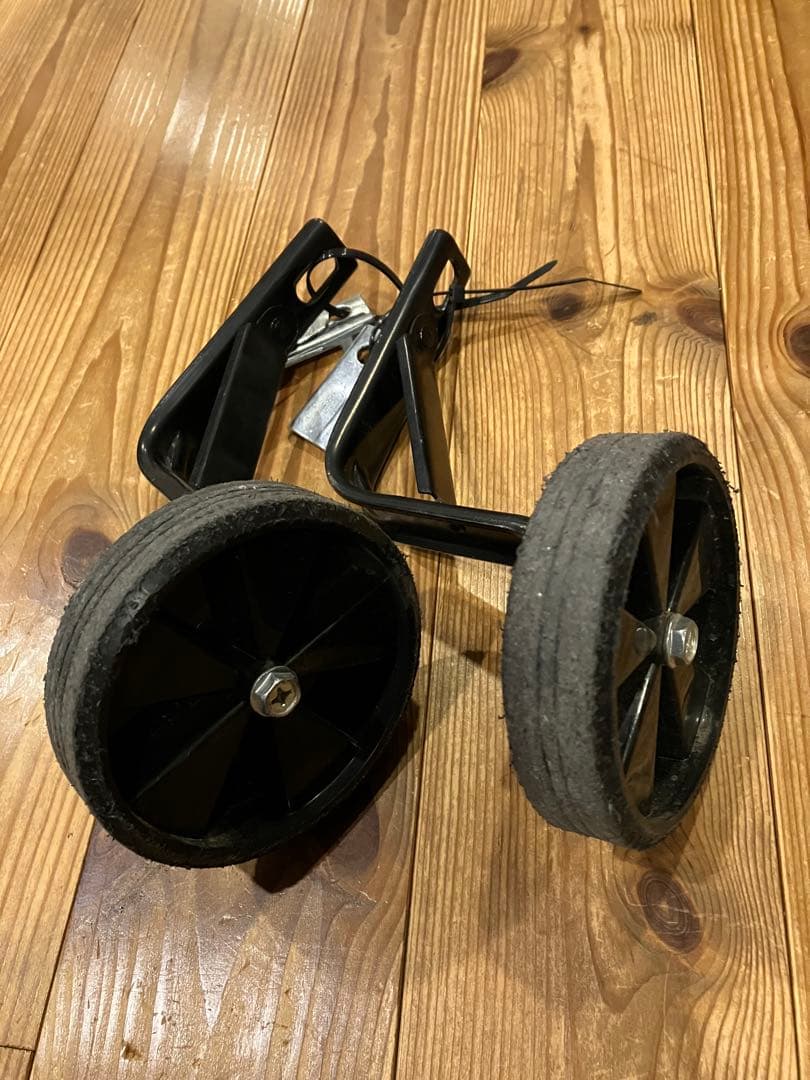 【引き取り限定】キッズバイク　ヨツバサイクル YOTSUBA 16インチ ピンク