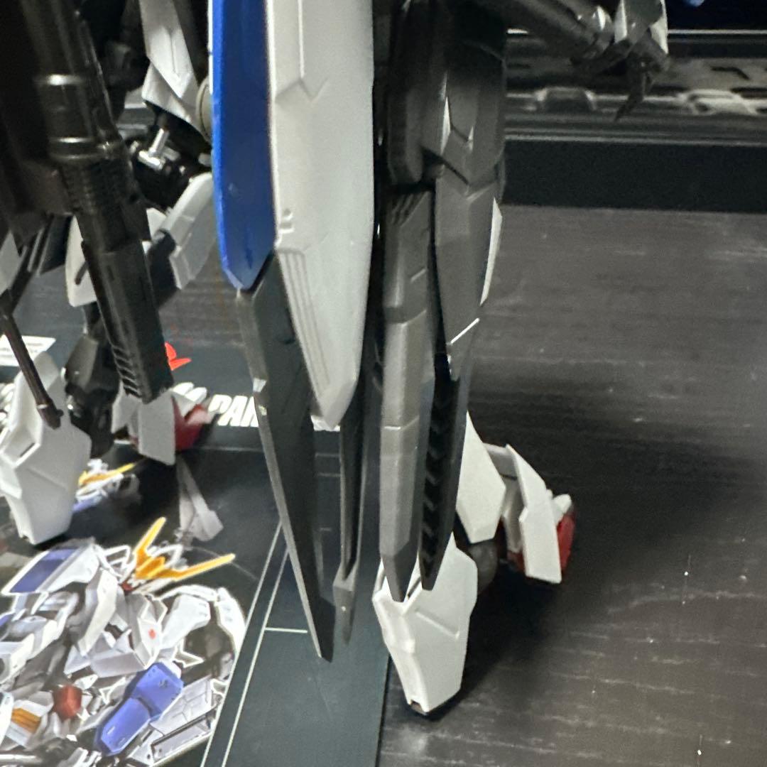 MG 1/100 ガンプラ バルバトス 拡張セット 未塗装完成品 第１〜第６形態