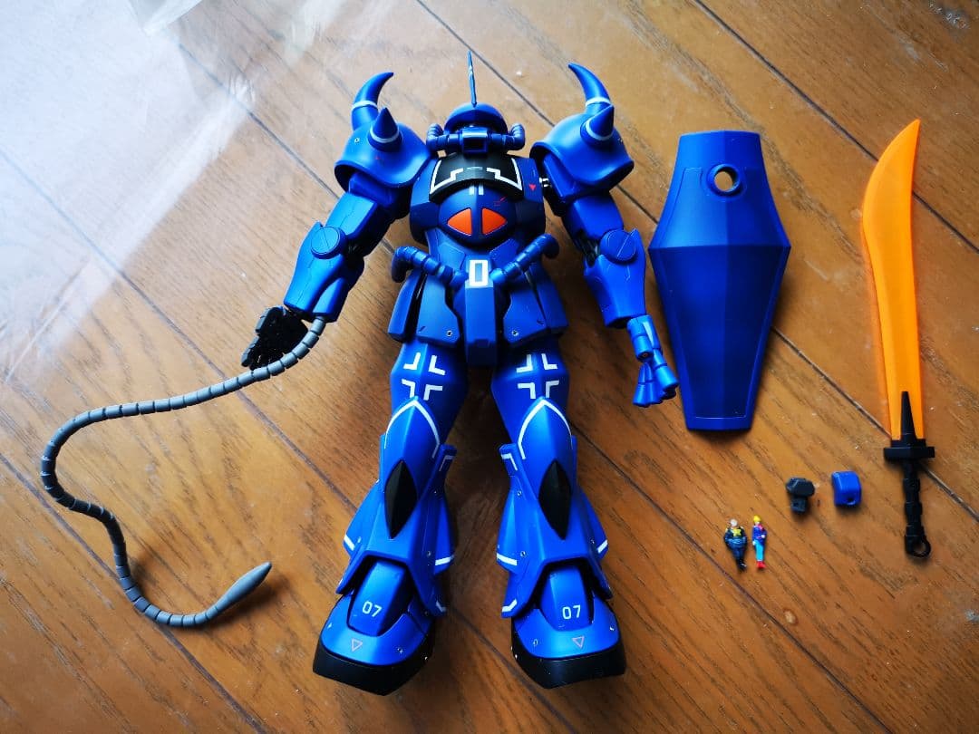 MG グフVer2.0 塗装済完成品メタルパーツ組込み