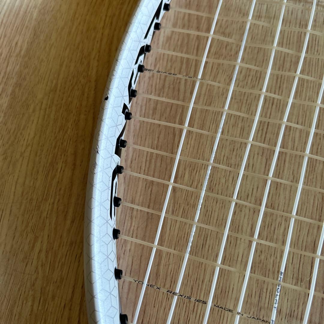 ヨネックス　硬式テニスラケット　EZONE100L G2 2019限定カラー
