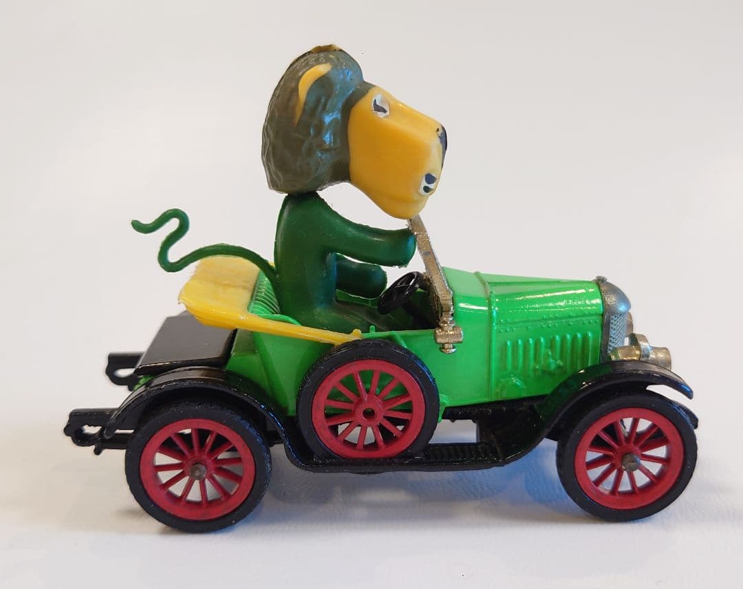 ミニカー DINKY No.477 Parsley's Car