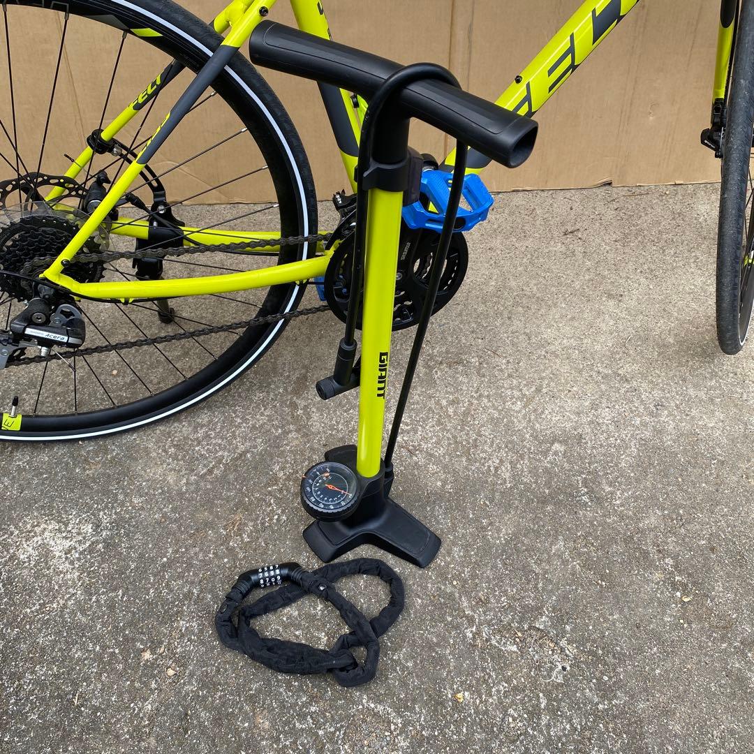 FELTベルザスピード40 クロスバイク