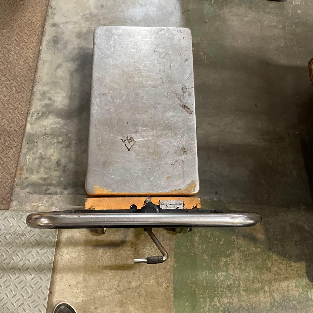 業務用ハンドリフト昇降リフトカート テーブルカート　運搬台車79＊40＊75cm