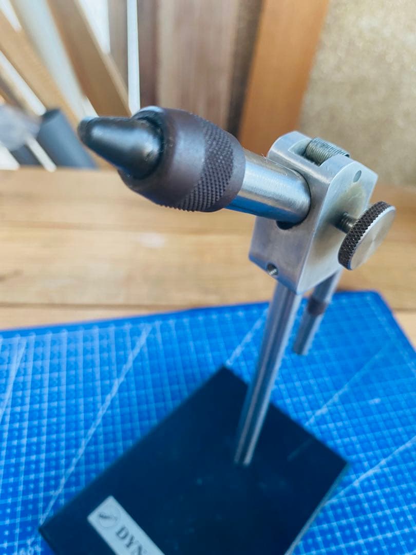 DYNA KING（ダイナキング）フライタイイングバイス　スクエア