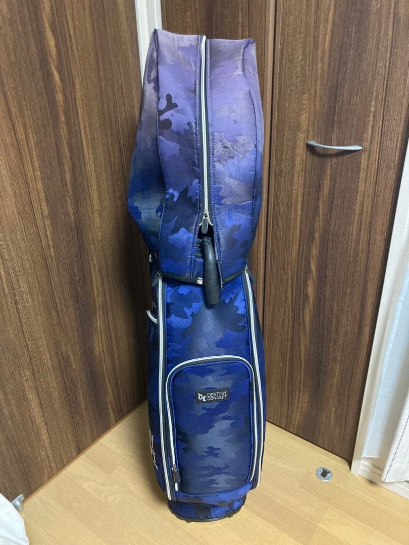 ディスティニーコンセプト　クラブケース内蔵　キャディバッグ　ゴルフバッグ
