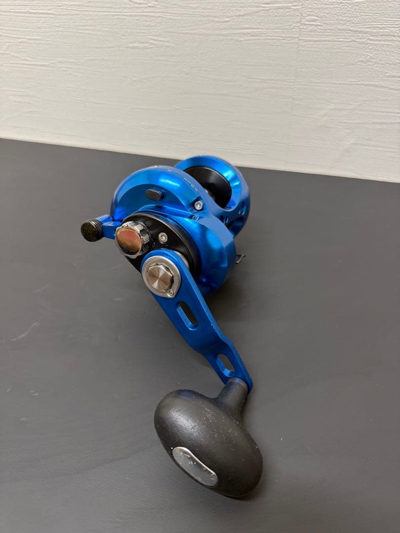 オクマ　両軸リール　（セドロス）