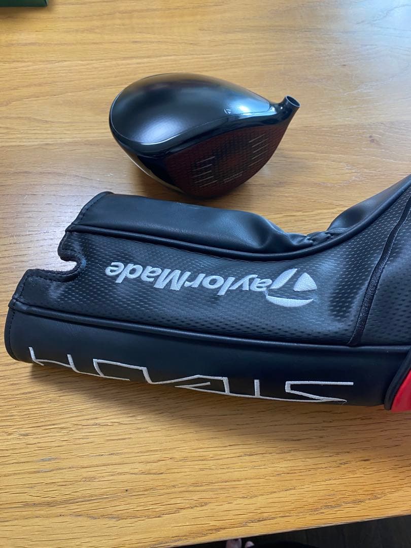 TaylorMade Stealth ドライバー ヘッドカバー付き