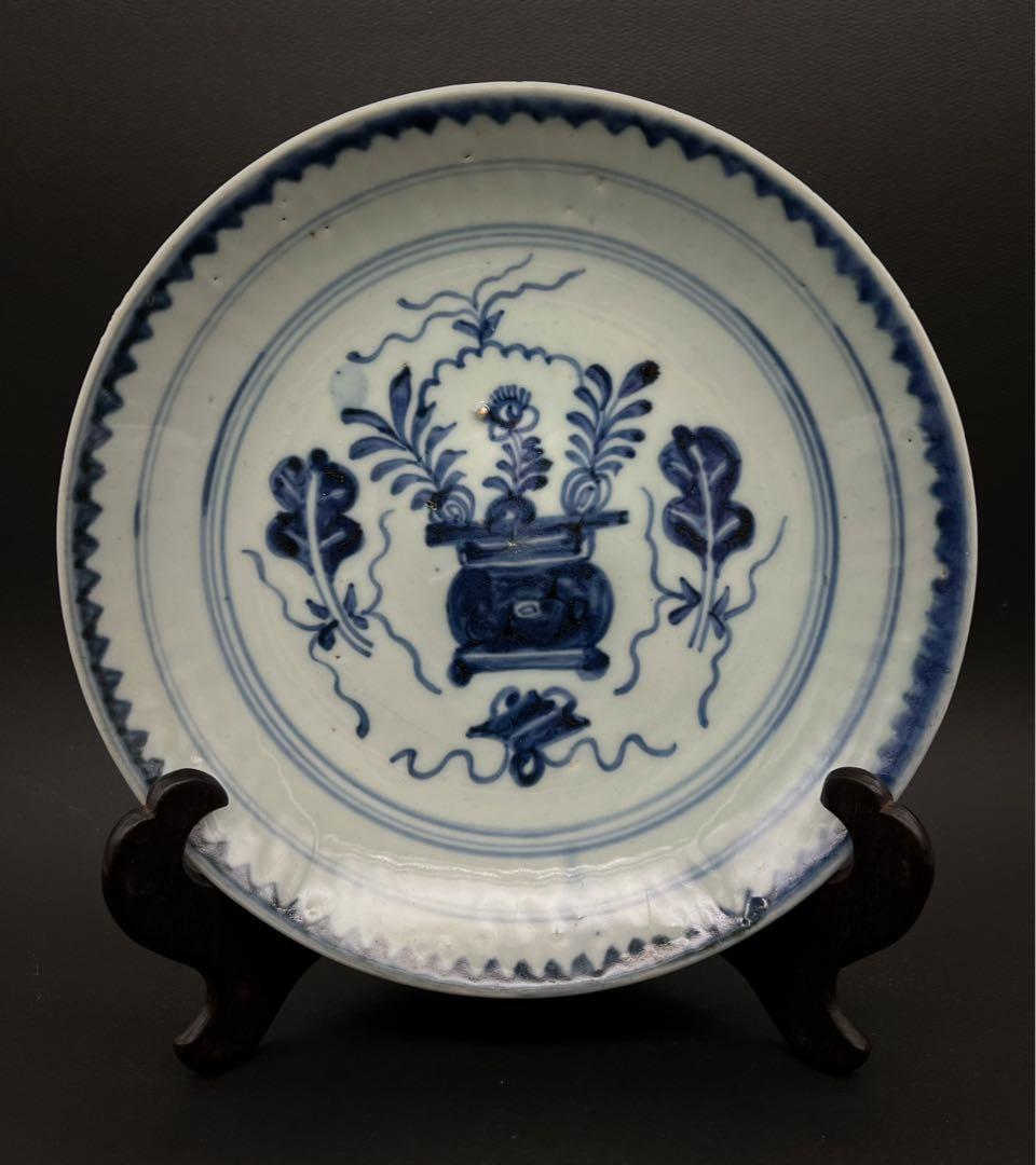 中国美術 古玩 明代骨董品 青華博古紋樣染付大皿 飾り皿