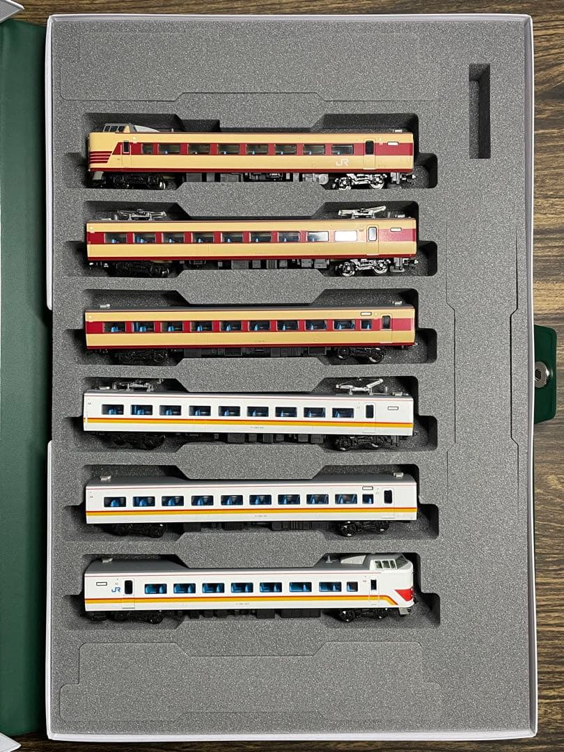 【加工品】KATO 381系 国鉄色,スーパーくろしお色 混色6両セット