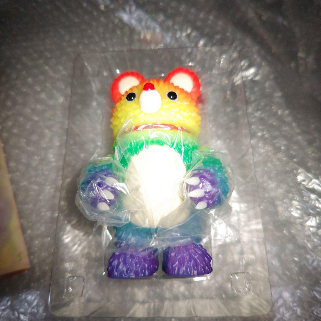 インスティンクトイ　Muckey　フィギュア　ソフビ　レインボー