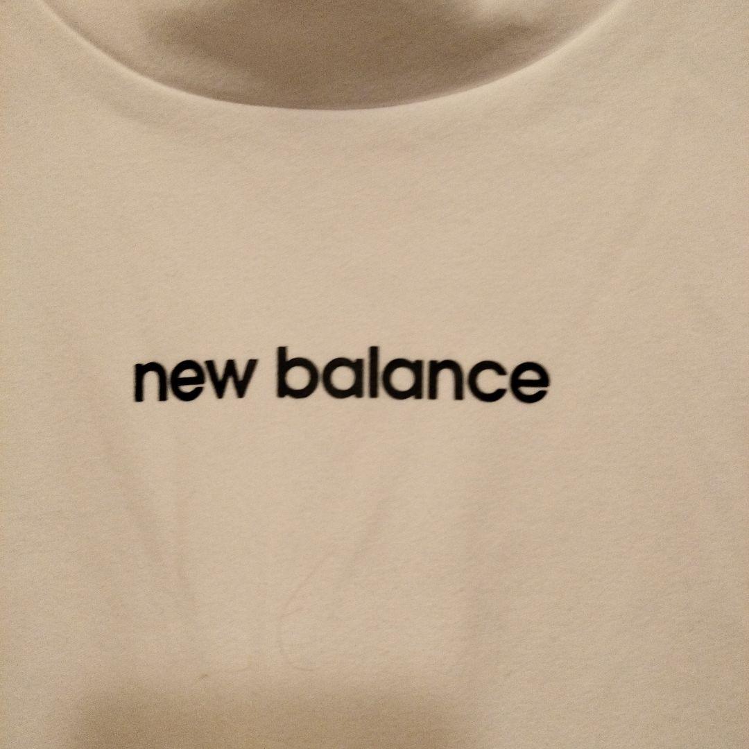 新品未使用2025年制new balance モックネックシャツ ホワイト即購入