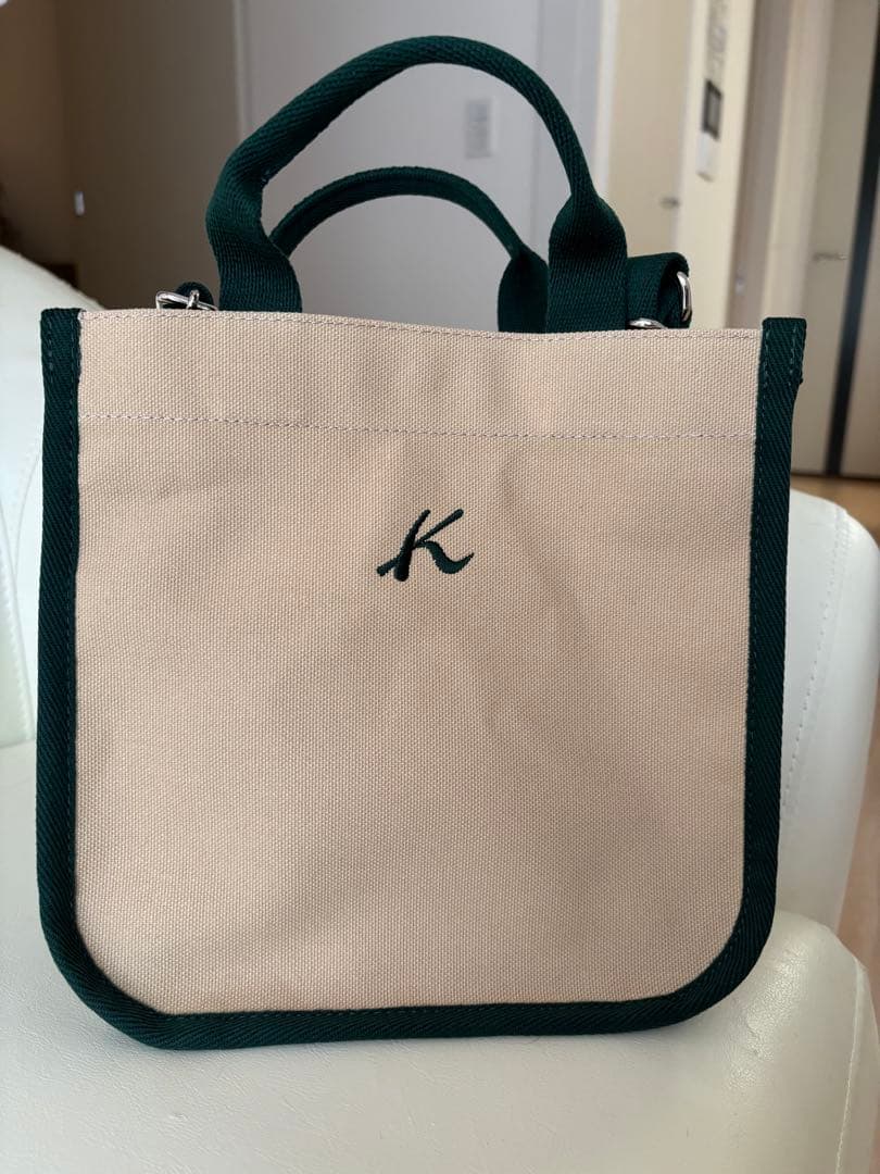 suica×キタムラのコラボペンギン刺繍トートバッグ