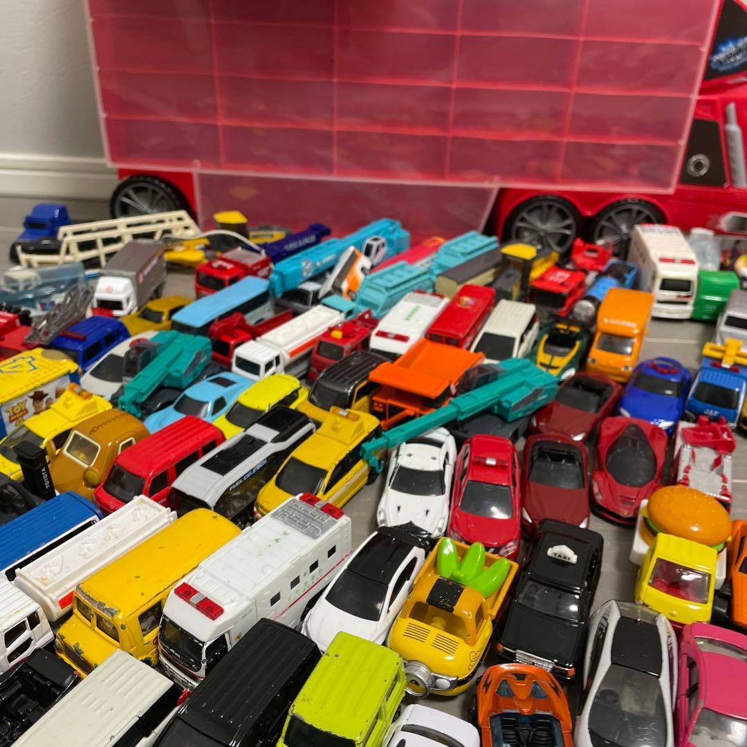 トミカ ミニカー まとめ売り 約200台以上　高速道路　消防署　キャラクター